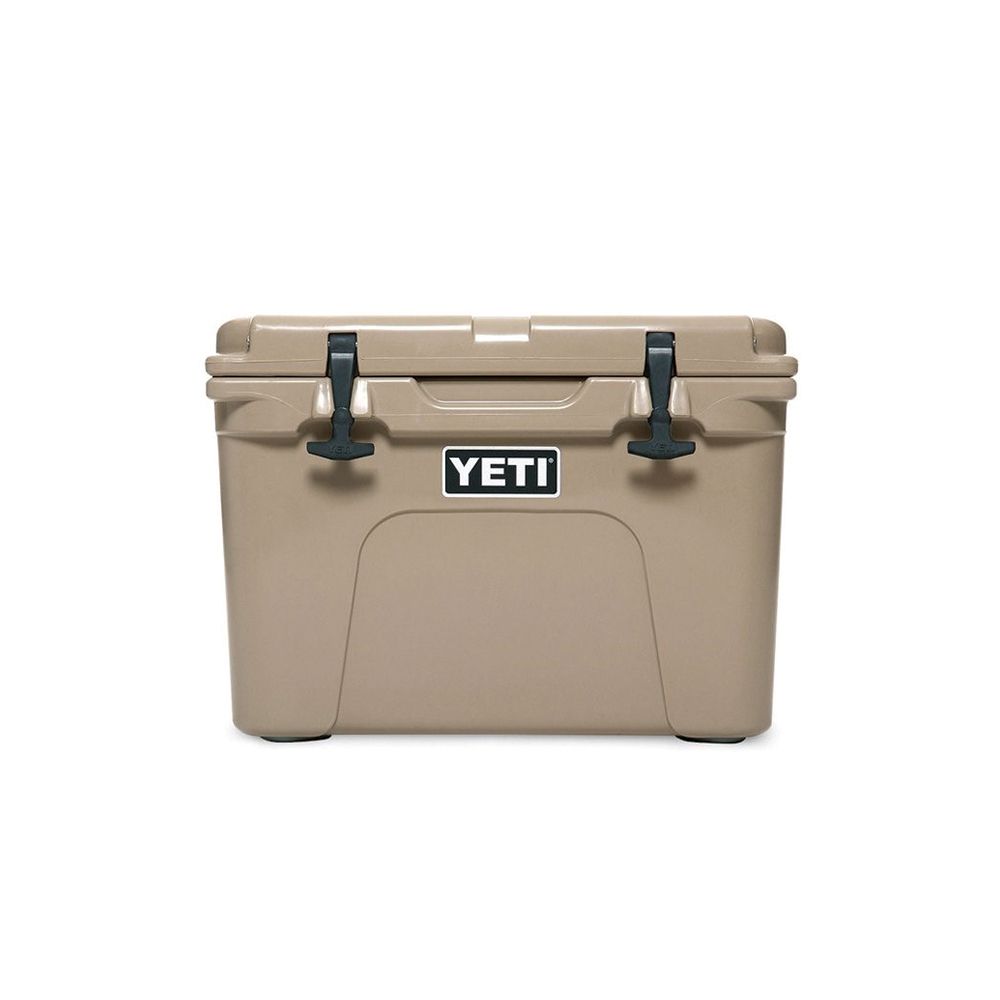 YETI TUNDRA 35 HARD COOLER SAND